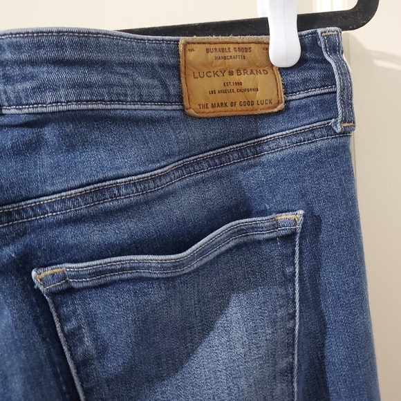 Mid Dark Wash Lucky Brand Skinny Jeans - Picture 5 of 6